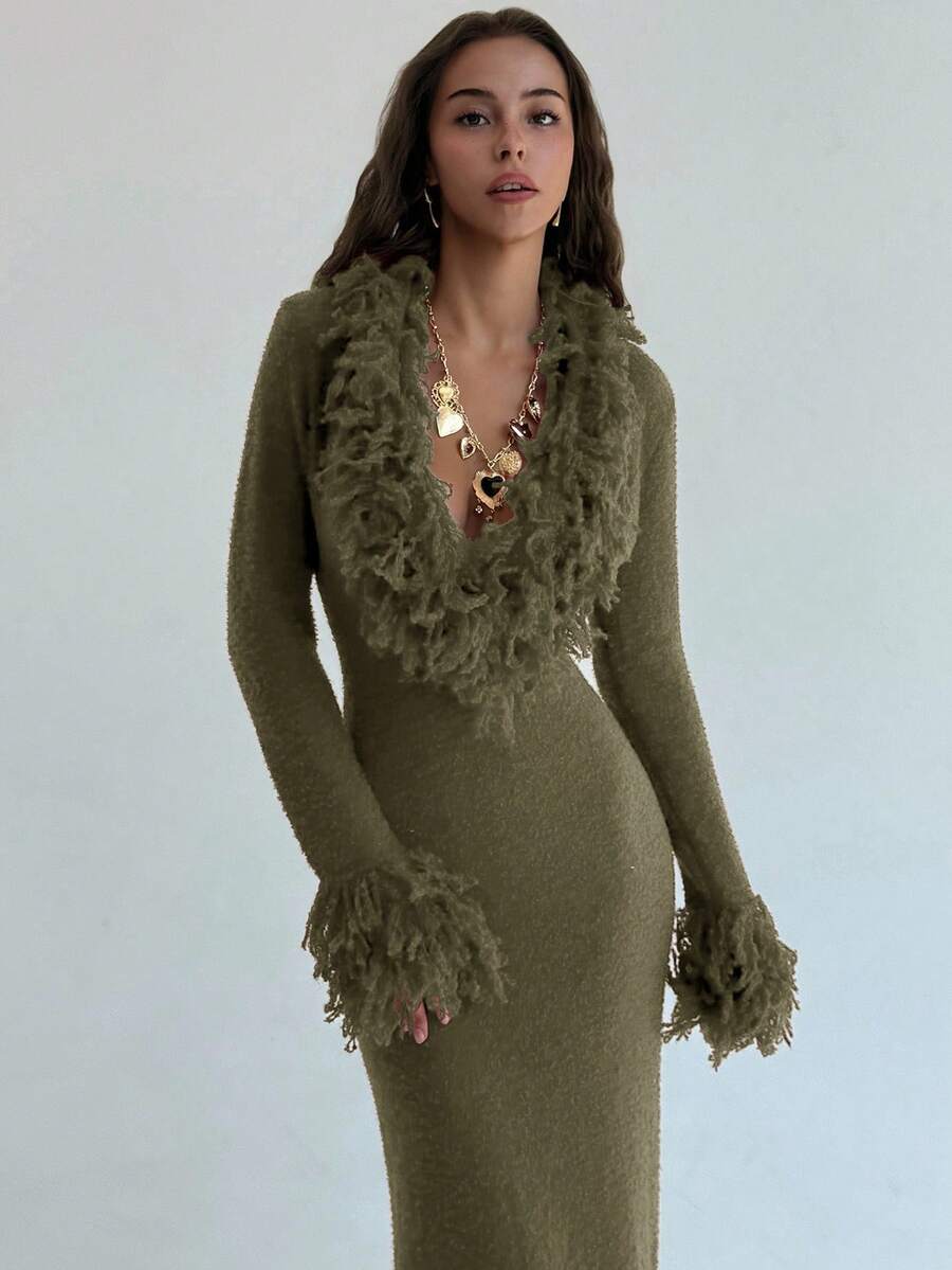 Aloruh V-Neck Fringed Fuzzy Patchwork Flared Hem Bodycon Maxi Knit Sweater Dress For Women In Fall/Winter,Christmas Sweater