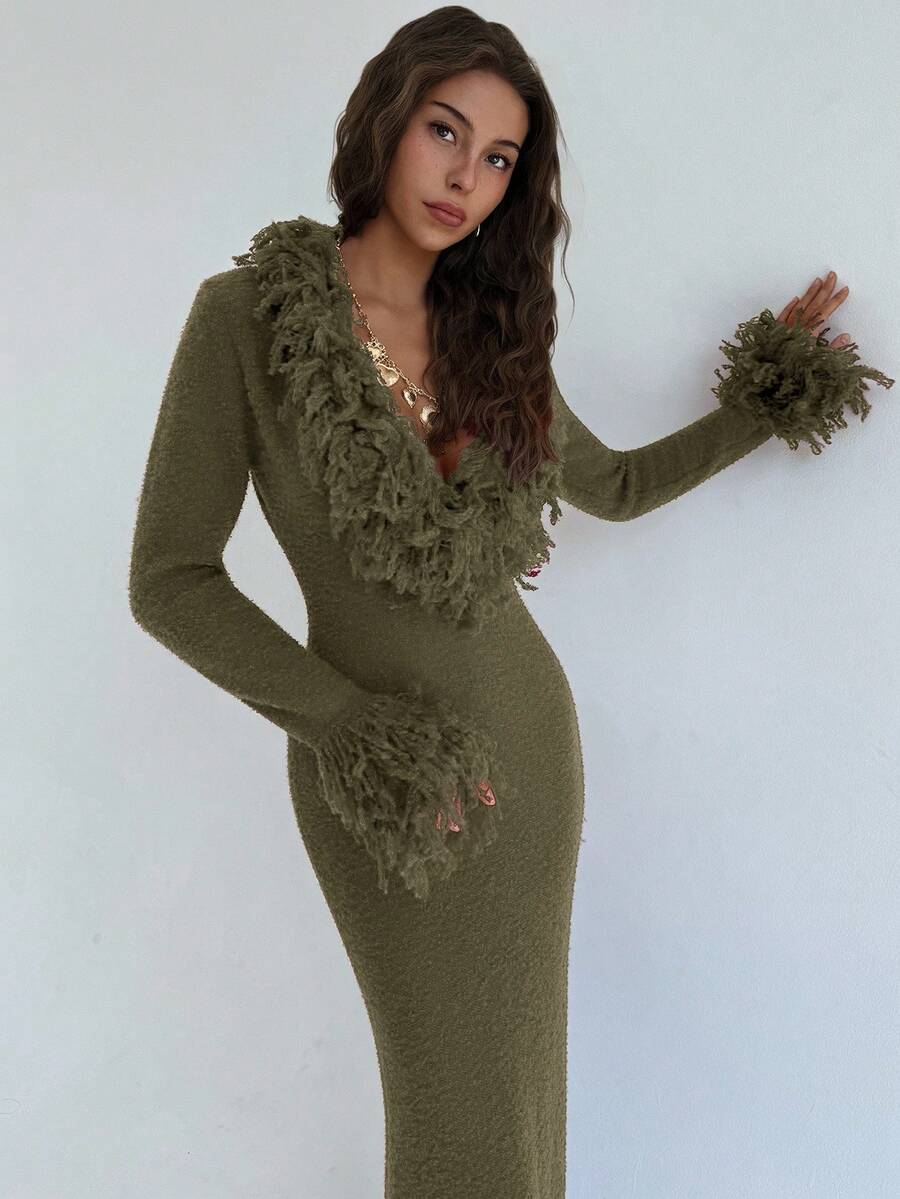 Aloruh V-Neck Fringed Fuzzy Patchwork Flared Hem Bodycon Maxi Knit Sweater Dress For Women In Fall/Winter,Christmas Sweater
